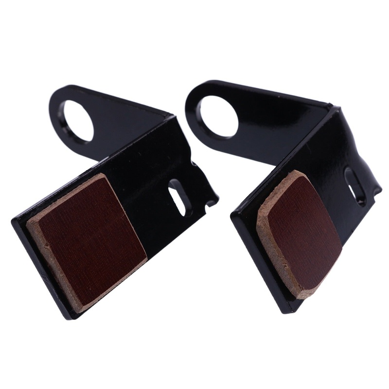 2 PCS Brake Pad GY21943 for John Deere D100 D105 D110 D120 D130 X110 X120 X125 X140 L105 L107 L118 L17